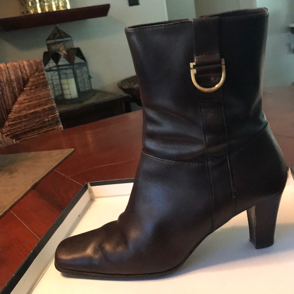 Heeled boots Etienne Aigner
